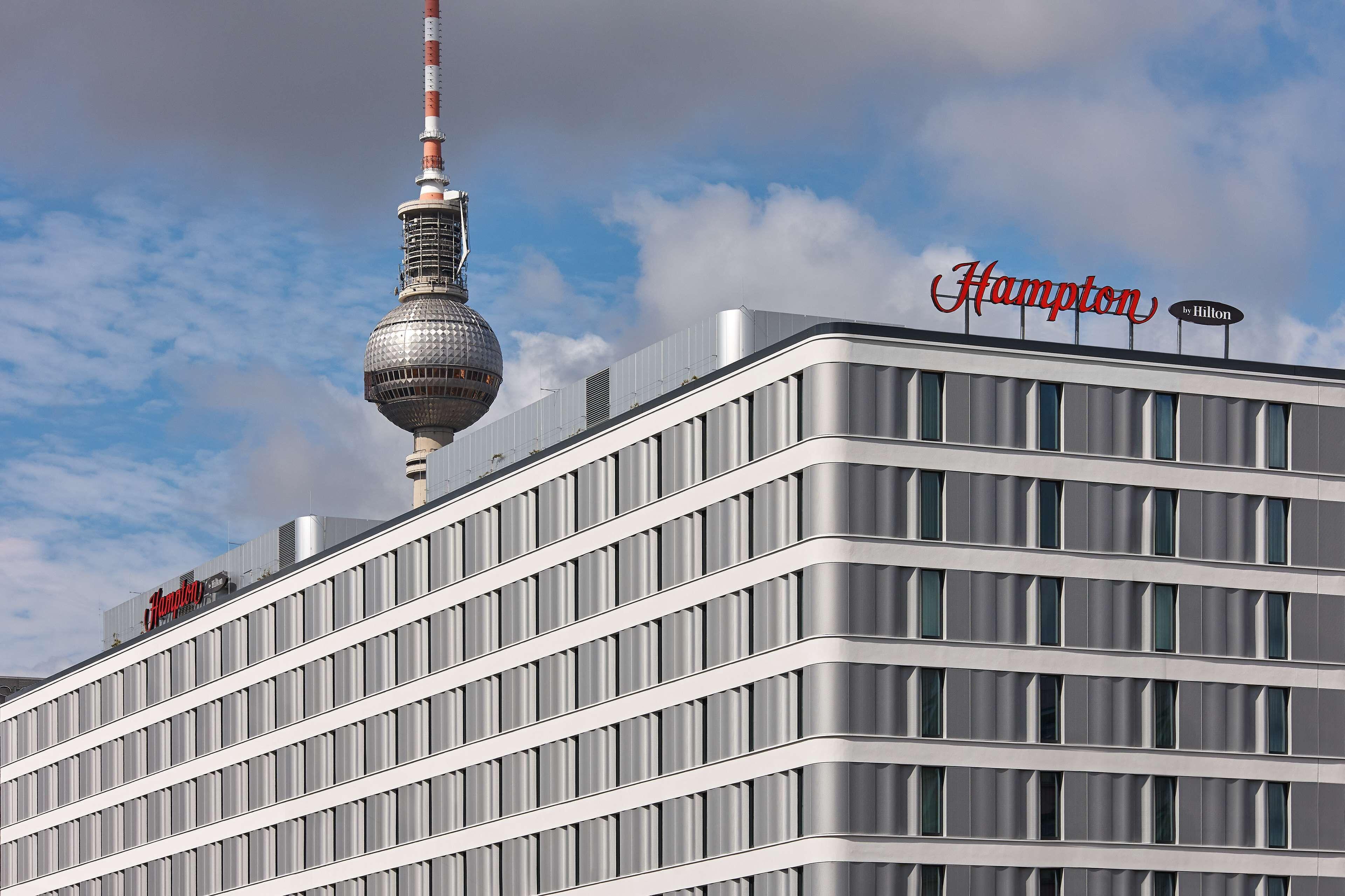 Hampton By Hilton Berlin City Centre Alexanderplatz — Photos 1